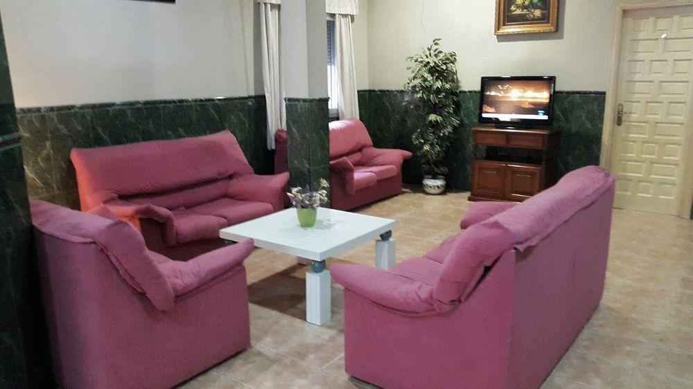 Hostal La Casa De Enfrente Μάλαγα Εξωτερικό φωτογραφία