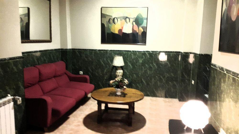 Hostal La Casa De Enfrente Μάλαγα Εξωτερικό φωτογραφία