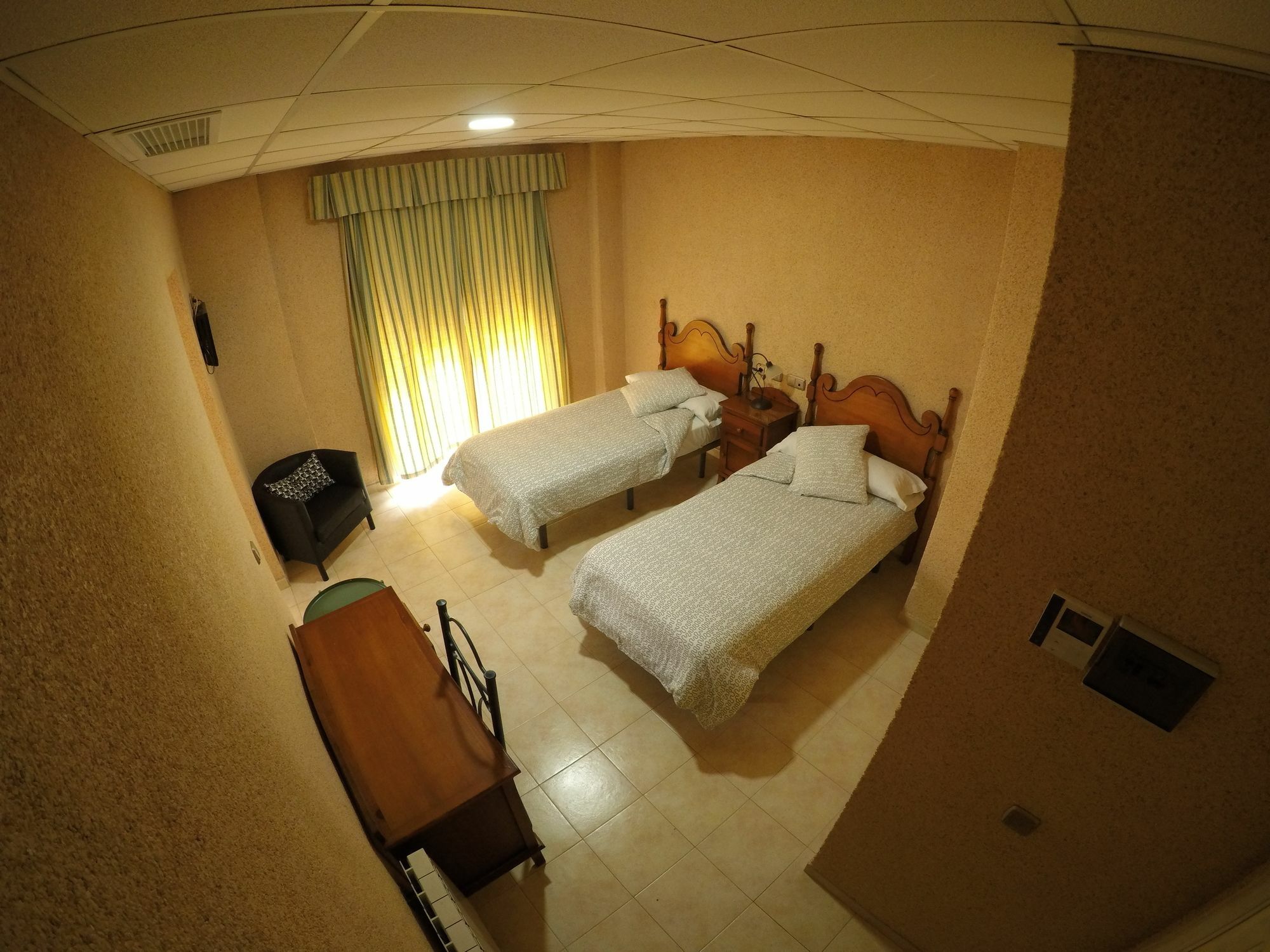 Hostal La Casa De Enfrente Μάλαγα Εξωτερικό φωτογραφία